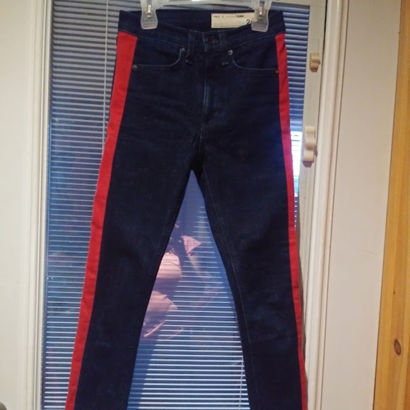 Jeans - Picture 2 of 6